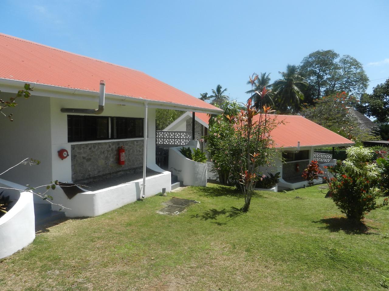 Daniella'S Bungalows Bel Ombre Extérieur photo