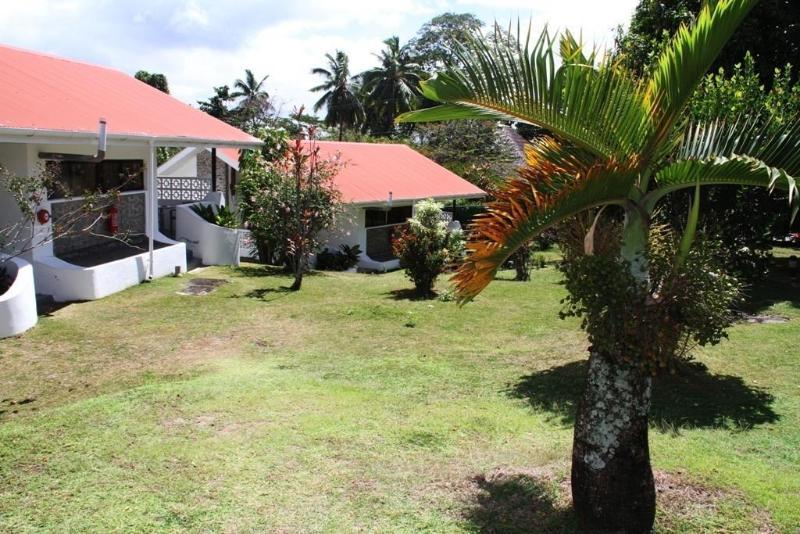 Daniella'S Bungalows Bel Ombre Extérieur photo