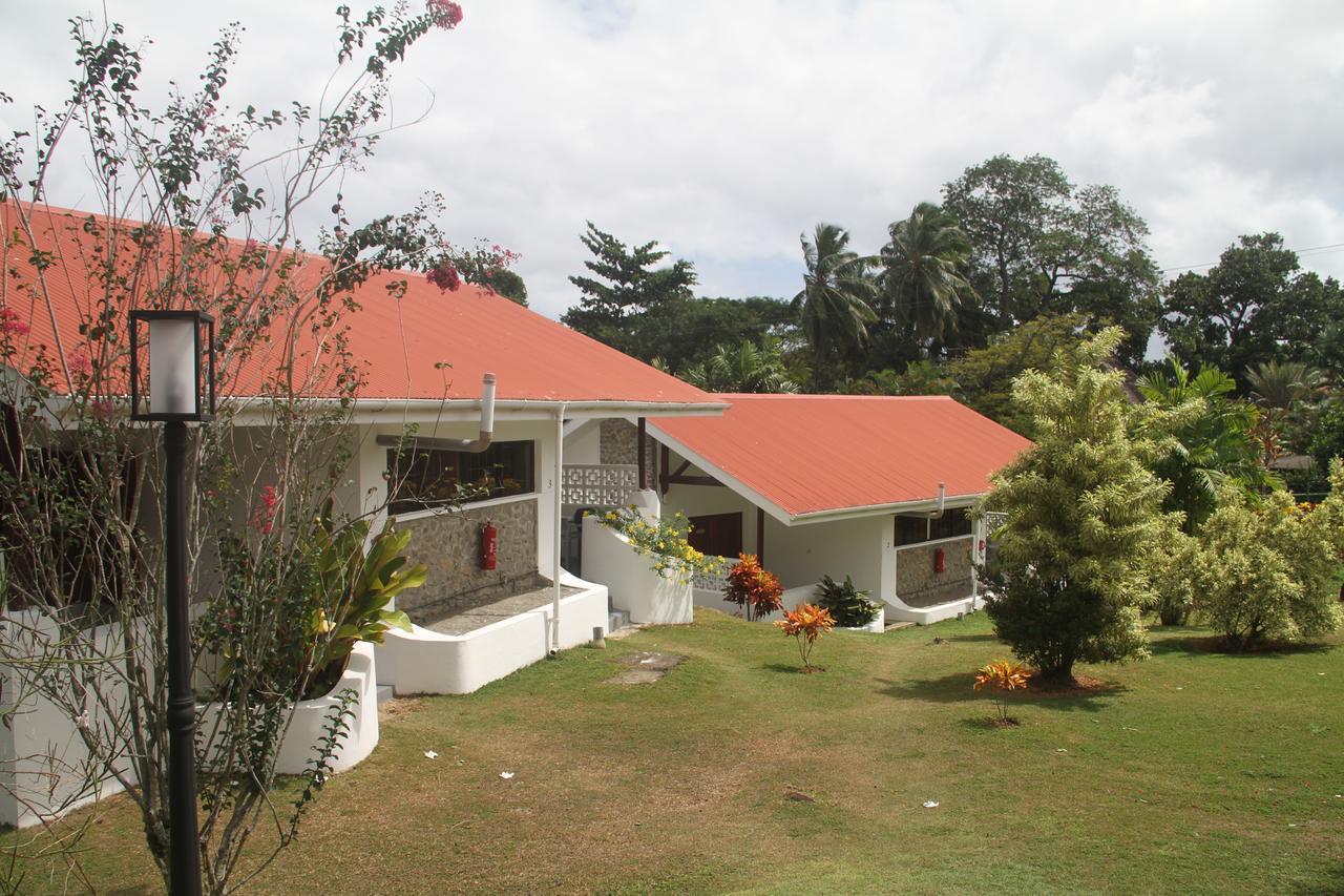 Daniella'S Bungalows Bel Ombre Extérieur photo